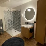 Kochstedter Wohnstuben - Wohnen Mit Naturbaustoffen In Der Bauhausstadt *