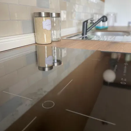 Kochstedter Wohnstuben - Wohnen Mit Naturbaustoffen In Der Bauhausstadt Daire