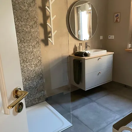 Kochstedter Wohnstuben - Wohnen Mit Naturbaustoffen In Der Bauhausstadt