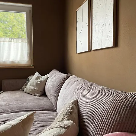 아파트 Kochstedter Wohnstuben - Wohnen Mit Naturbaustoffen In Der Bauhausstadt