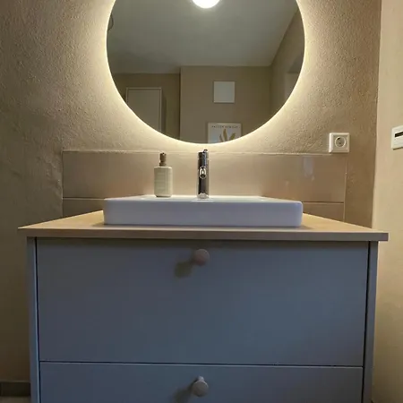 Kochstedter Wohnstuben - Wohnen Mit Naturbaustoffen In Der Bauhausstadt Daire