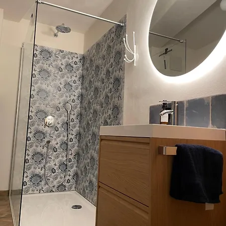 Kochstedter Wohnstuben - Wohnen Mit Naturbaustoffen In Der Bauhausstadt *