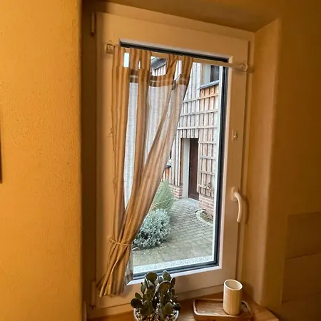 아파트 Kochstedter Wohnstuben - Wohnen Mit Naturbaustoffen In Der Bauhausstadt Dessau-Rosslau