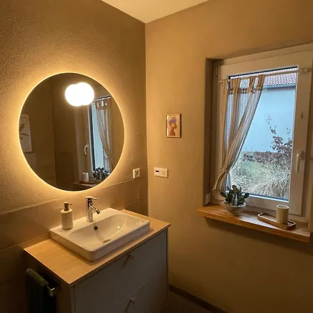 Apartamento Kochstedter Wohnstuben - Mit Naturbaustoffen In Der Bauhausstadt - Hundefreundlich - Ebenerdig - Mit Garten - Parkplatz Inklusive