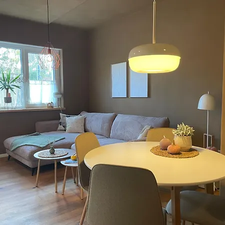 Kochstedter Wohnstuben - Mit Naturbaustoffen In Der Bauhausstadt - Hundefreundlich - Ebenerdig - Mit Garten - Parkplatz Inklusive Daire *