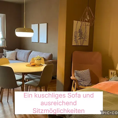 Kochstedter Wohnstuben - Mit Naturbaustoffen In Der Bauhausstadt - Hundefreundlich - Ebenerdig - Mit Garten - Parkplatz Inklusive Daire Dessau-Rosslau