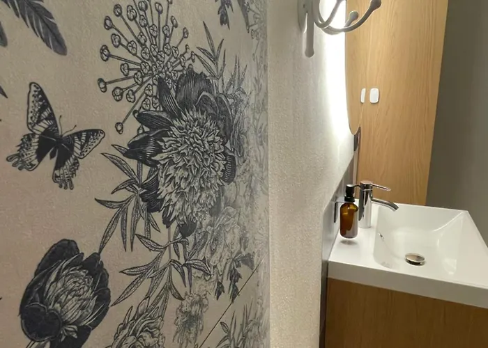 Apartman Kochstedter Wohnstuben - Wohnen Mit Naturbaustoffen In Der Bauhausstadt *