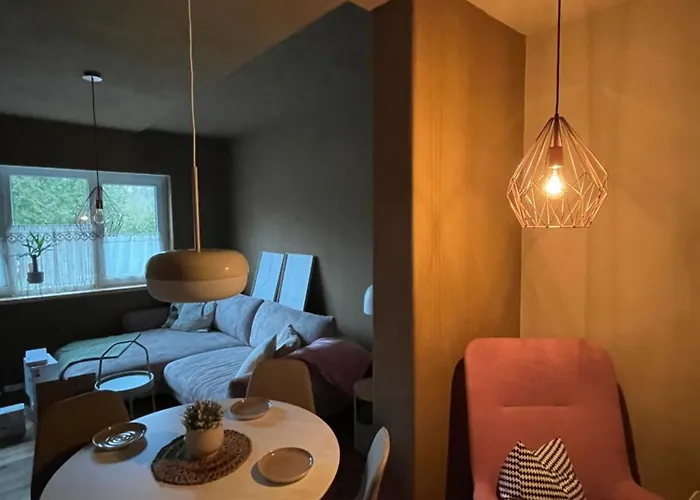 Apartman Kochstedter Wohnstuben - Wohnen Mit Naturbaustoffen In Der Bauhausstadt *