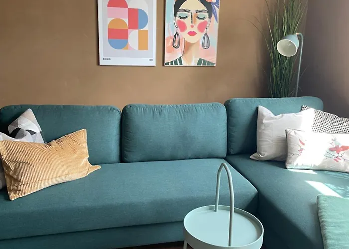 Kochstedter Wohnstuben - Wohnen Mit Naturbaustoffen In Der Bauhausstadt Dessau-Rosslau